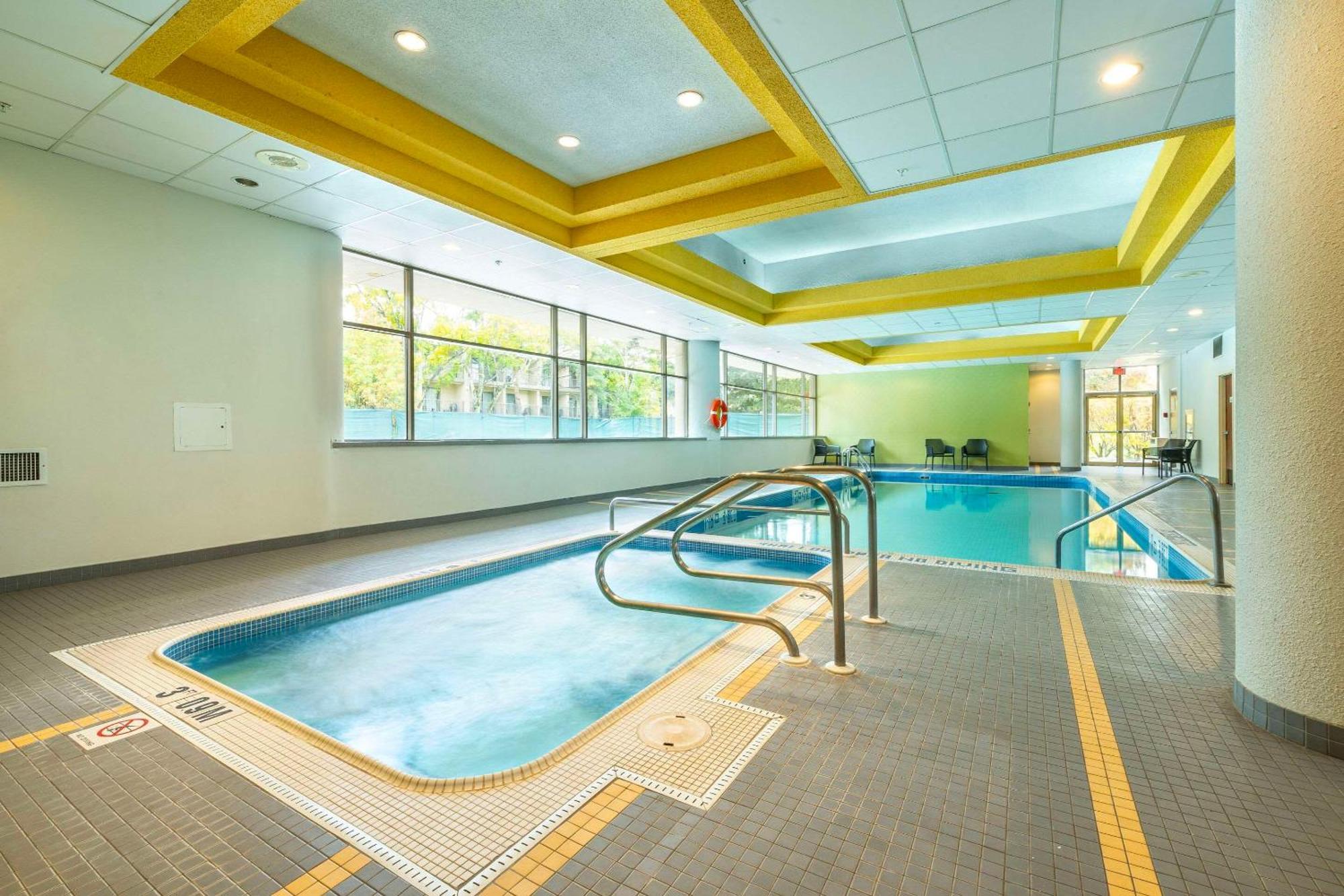 Allure Hotel & Conference Centre, Ascend Hotel Collection Barrie Kültér fotó